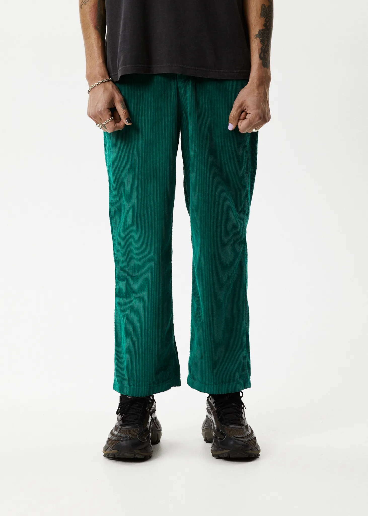 AFENDS Mens Pablo Union - Corduroy Baggy Pants - Emerald