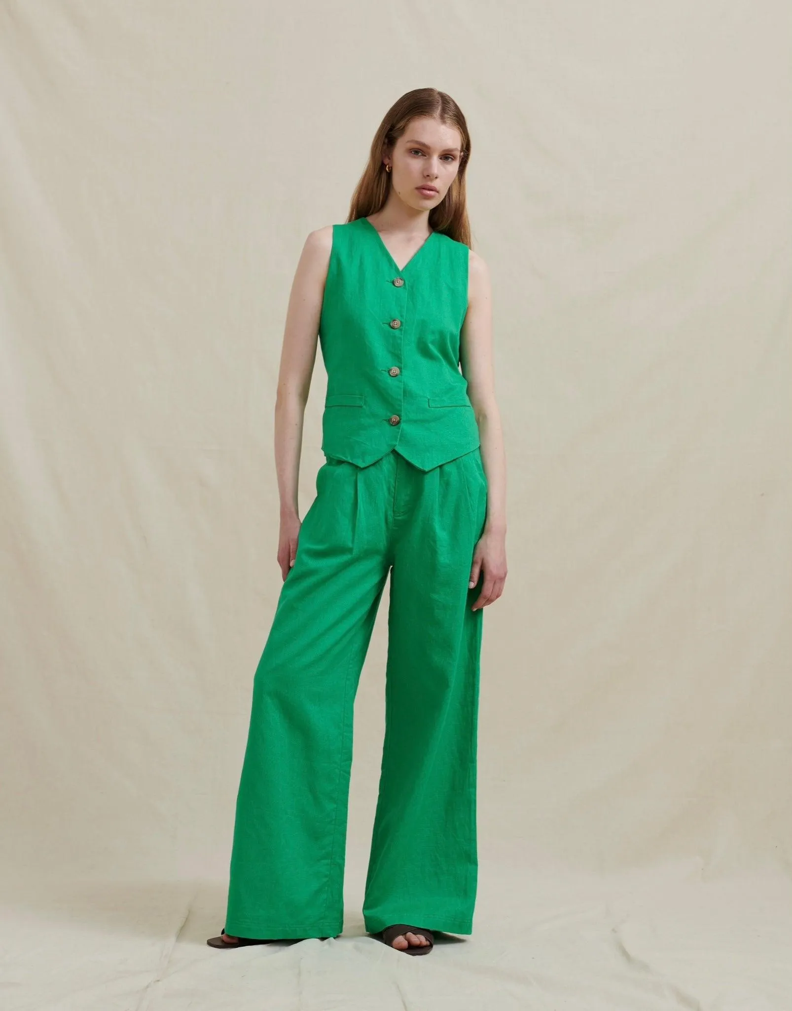 Analia Zig Wide Leg Pant in Green