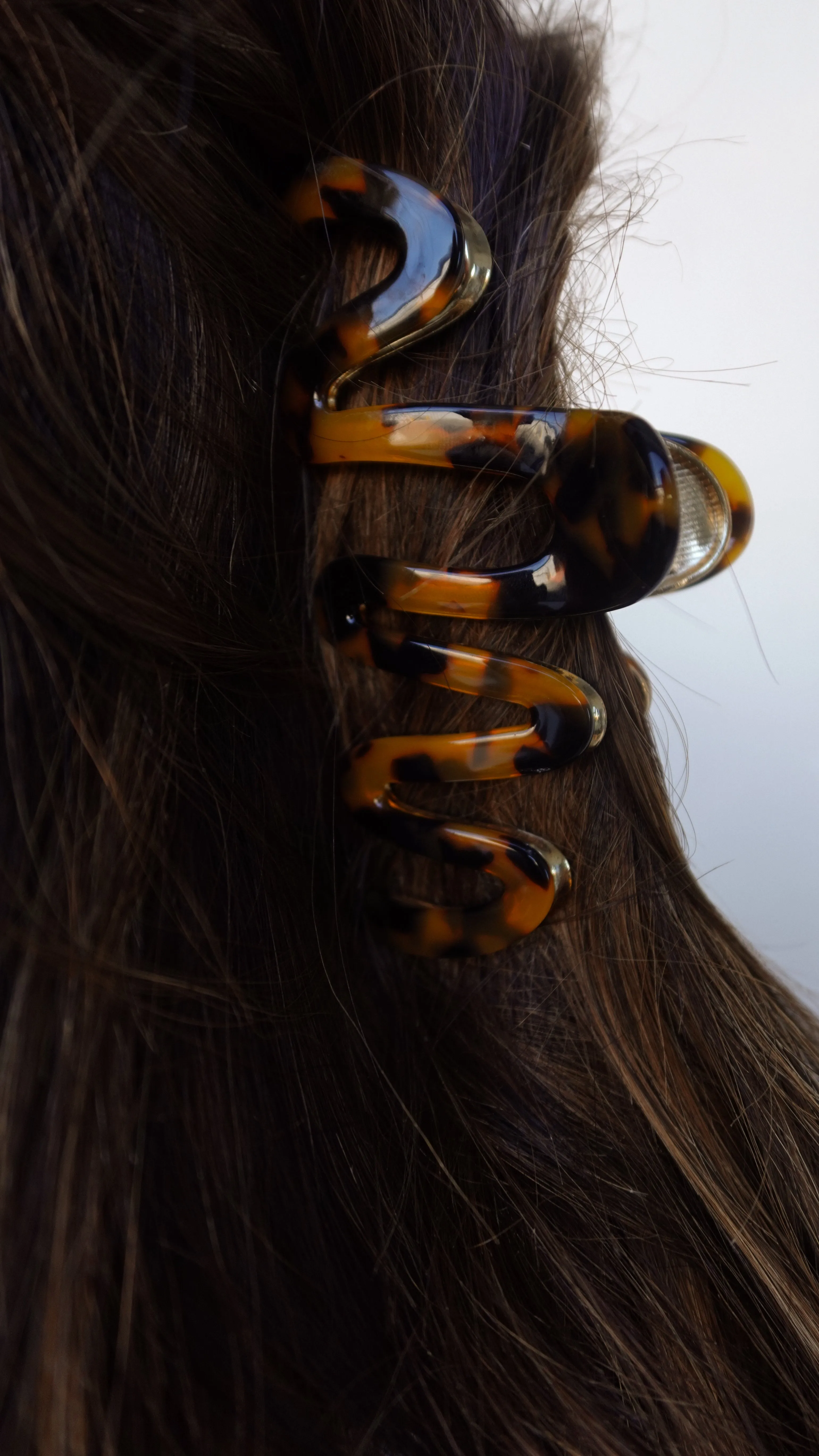 Assorted Gold Squiggle Claw Clips