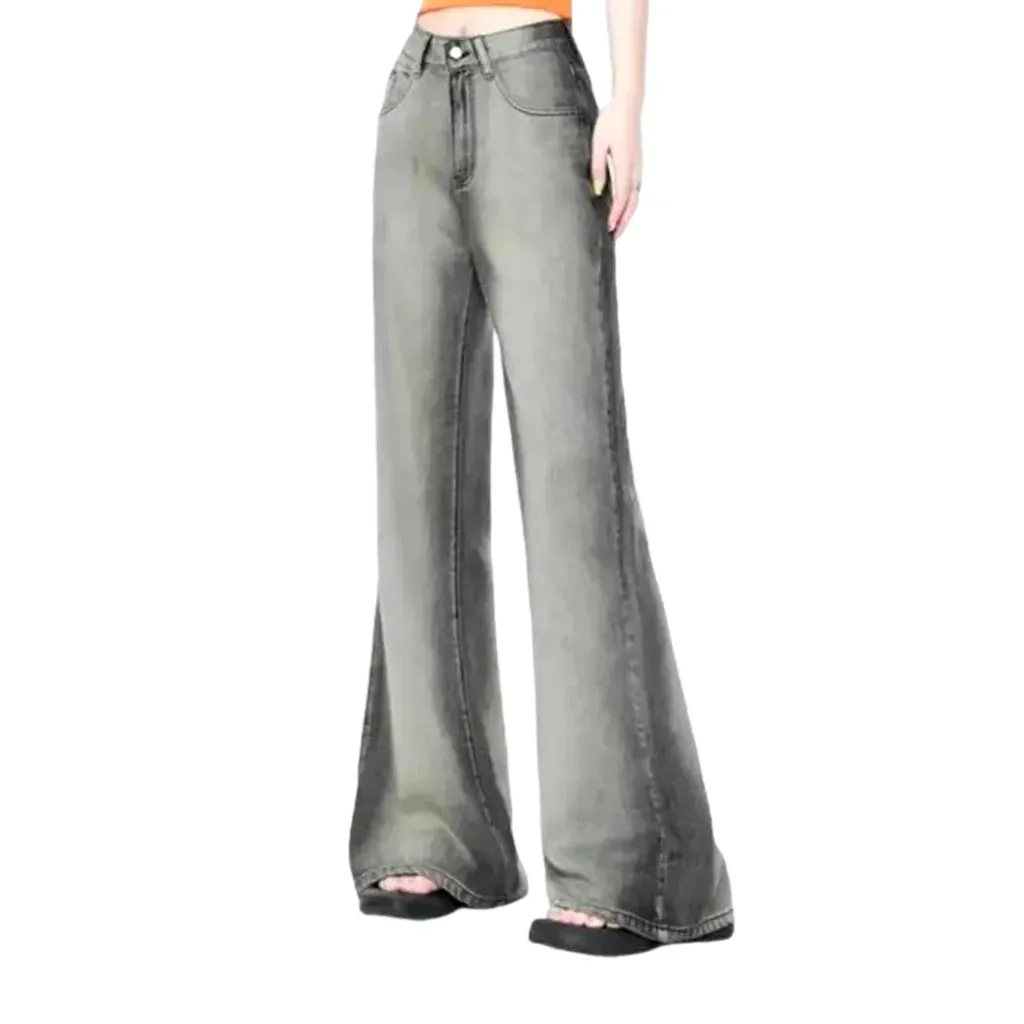 Bell-shaped aged pattern women's jeans