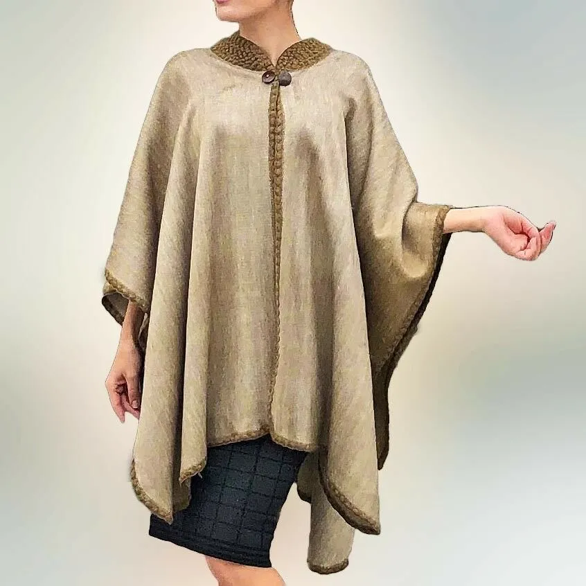 Chinchipe - Lightweight Baby Alpaca Cape Poncho - Golden - Unisex