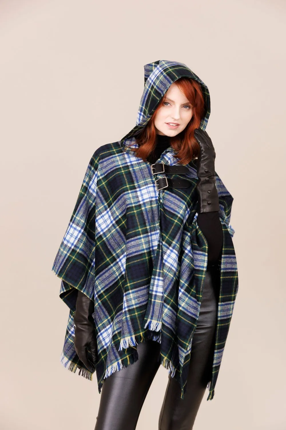 Dress Gordon 60% Wool Mix Wrap Cape