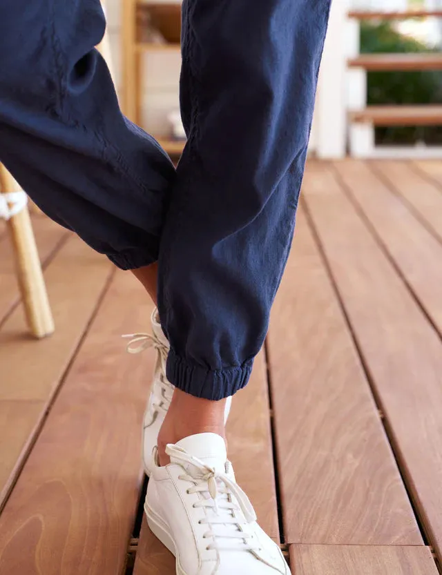 Frank & Eileen - Jameson Performance Jogger in Navy