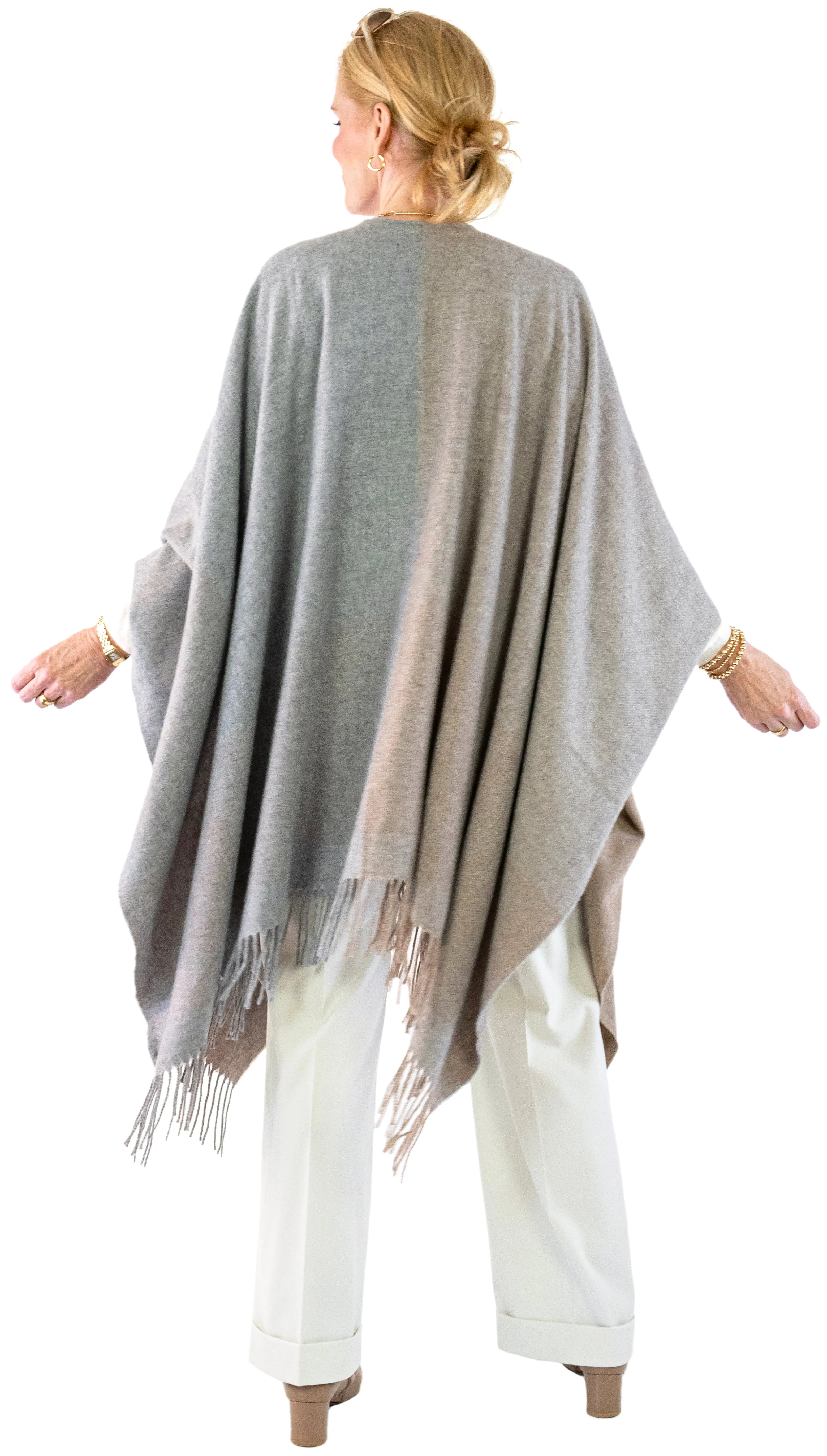 Fringe Cape - Grey / Tan