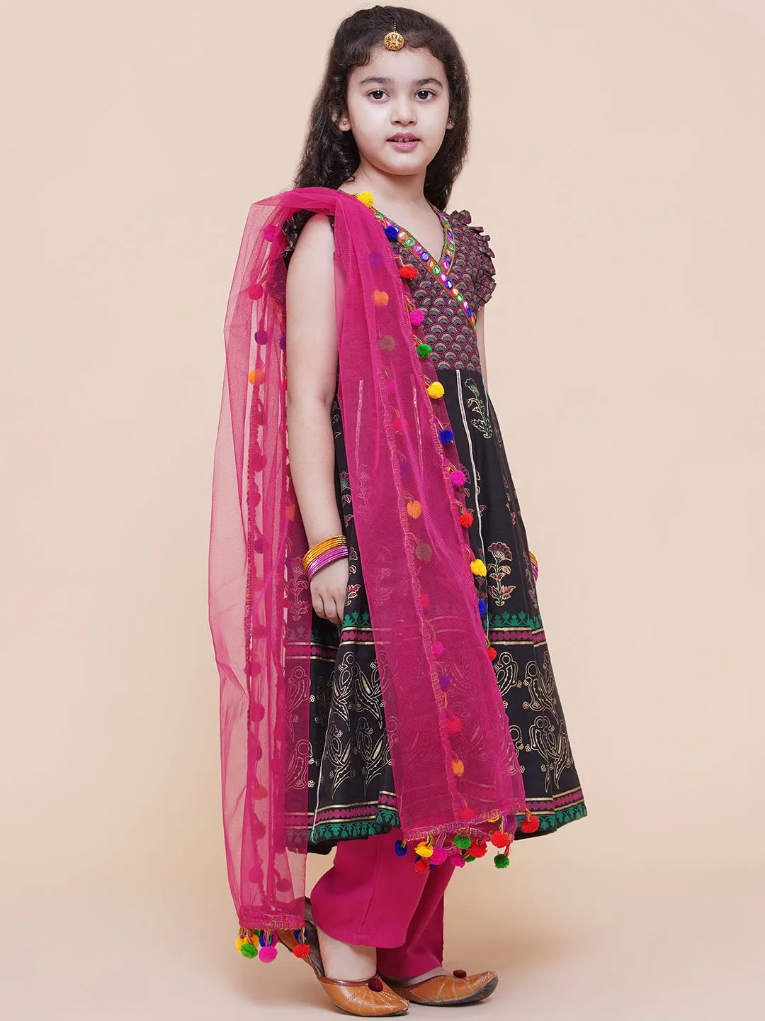 Jashvi Girls Black Foil Printed Kurta With Trouser & With Duppta