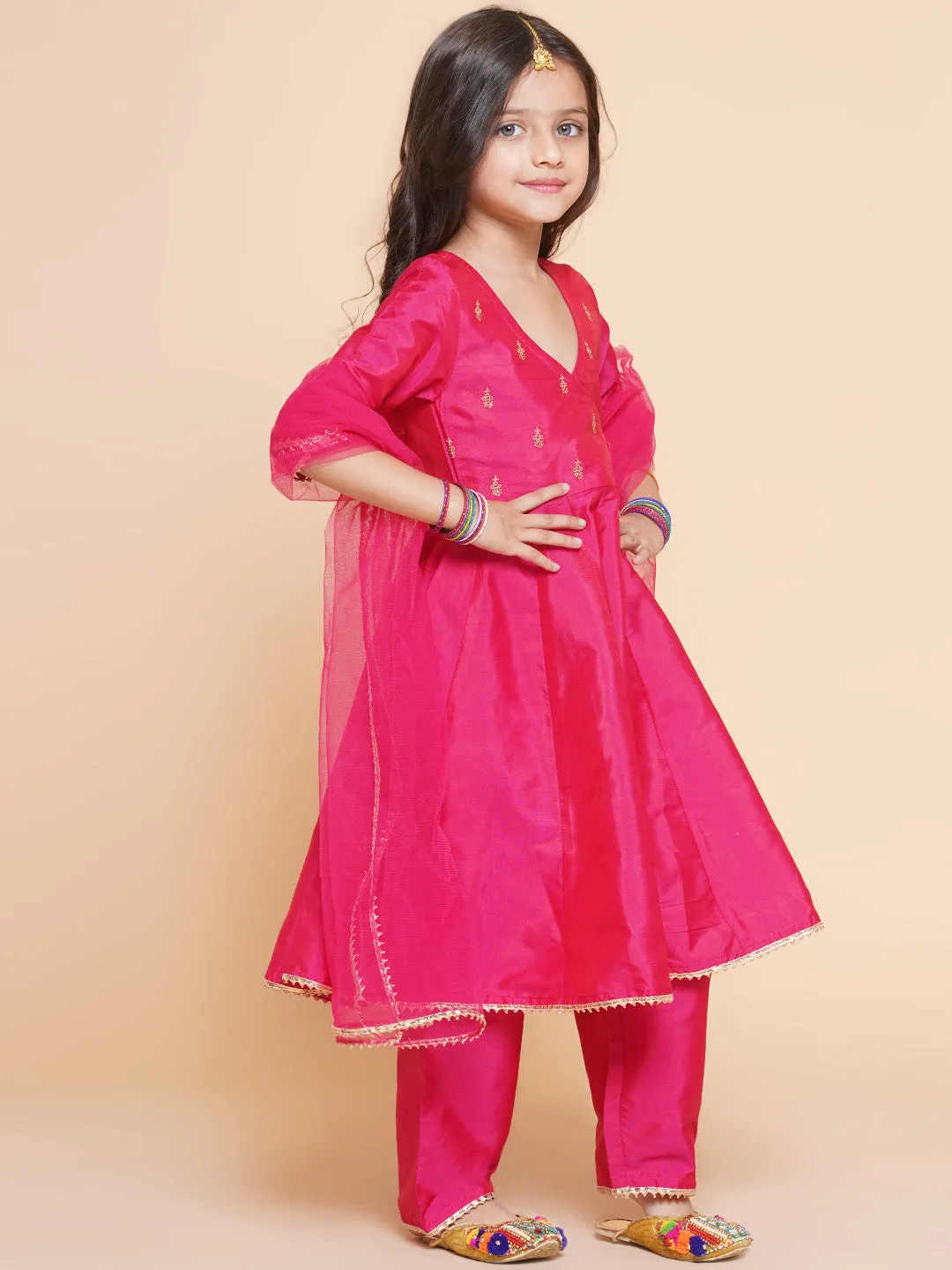 Jashvi Girls Blue Embroidered Kurta With Trousers & With Dupatta