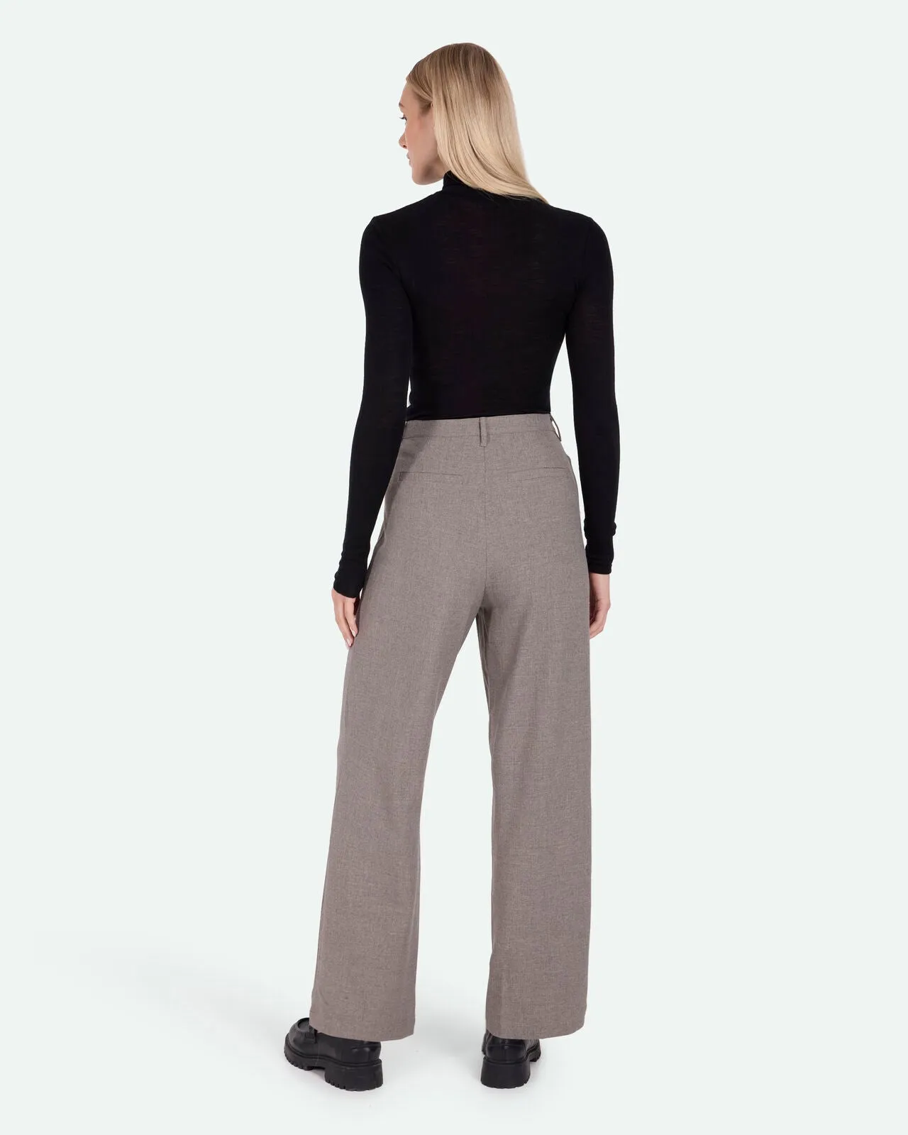 Leonas Dress Pants