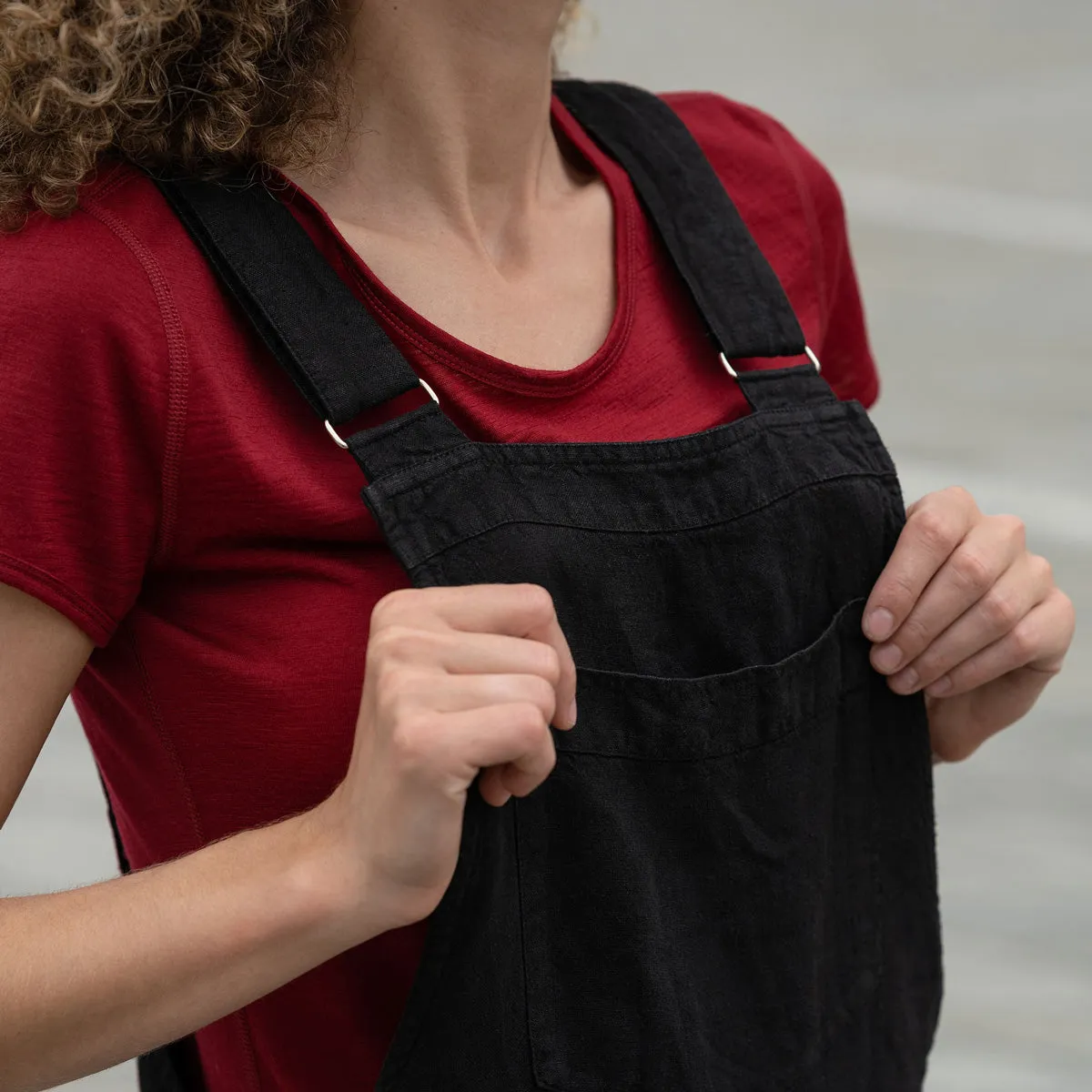 MENIQUE 100% Linen Pinafore Jumpsuit Nicci Pure Black