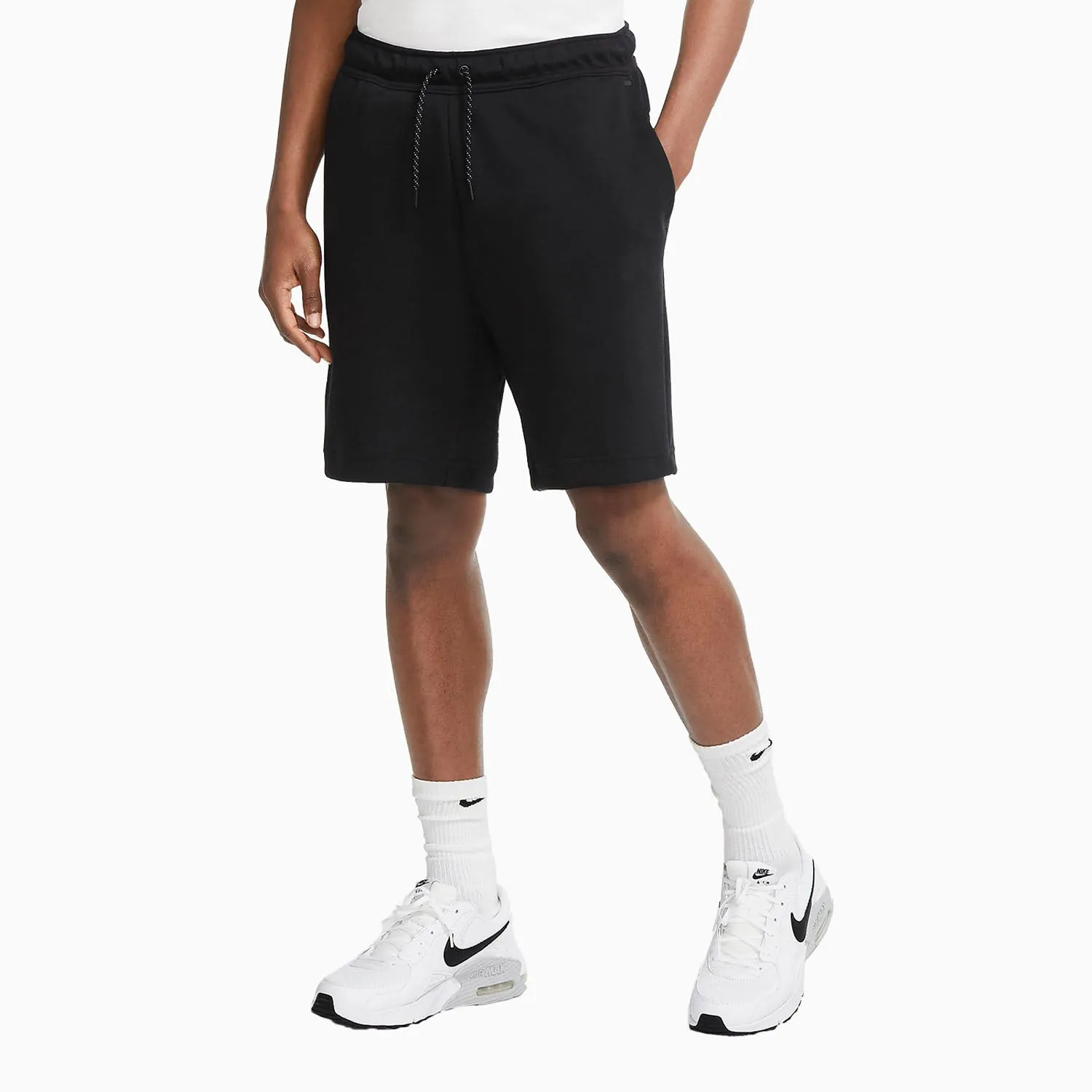 Men's Sportswear Swoosh Outfit