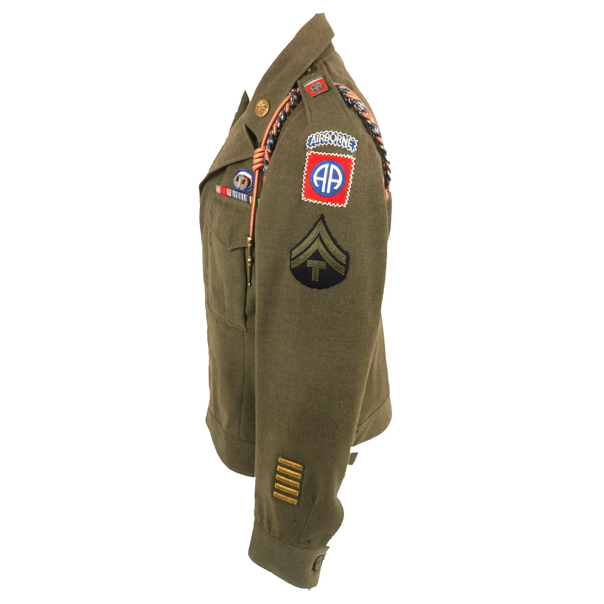 Original U.S. WWII Named 82nd Airborne Division Headquarters Ike Jacket with DUI on Shoulder Boards