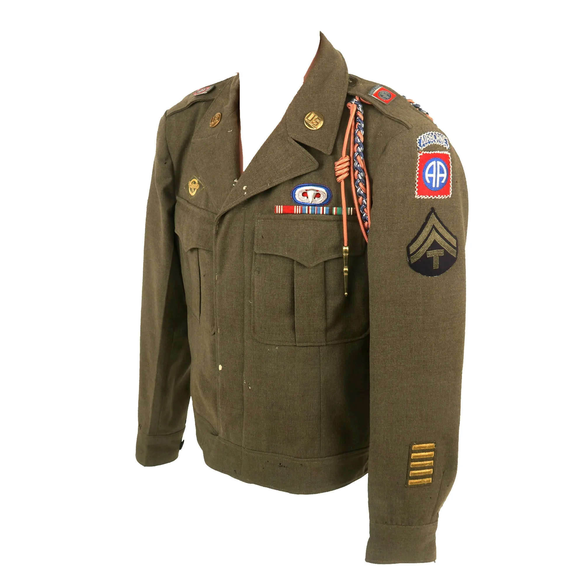 Original U.S. WWII Named 82nd Airborne Division Headquarters Ike Jacket with DUI on Shoulder Boards