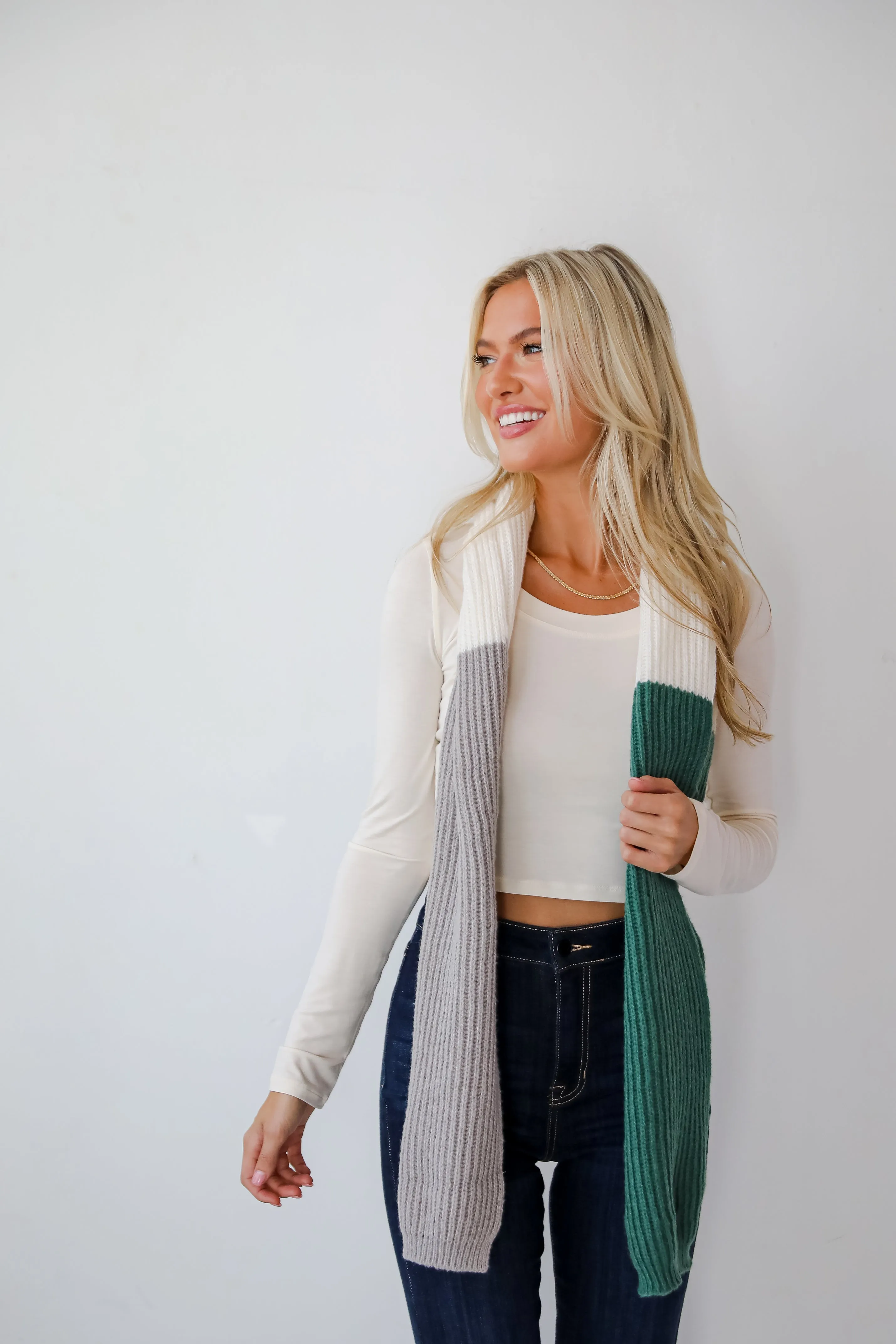 Peak Scenery Green Color Block Scarf