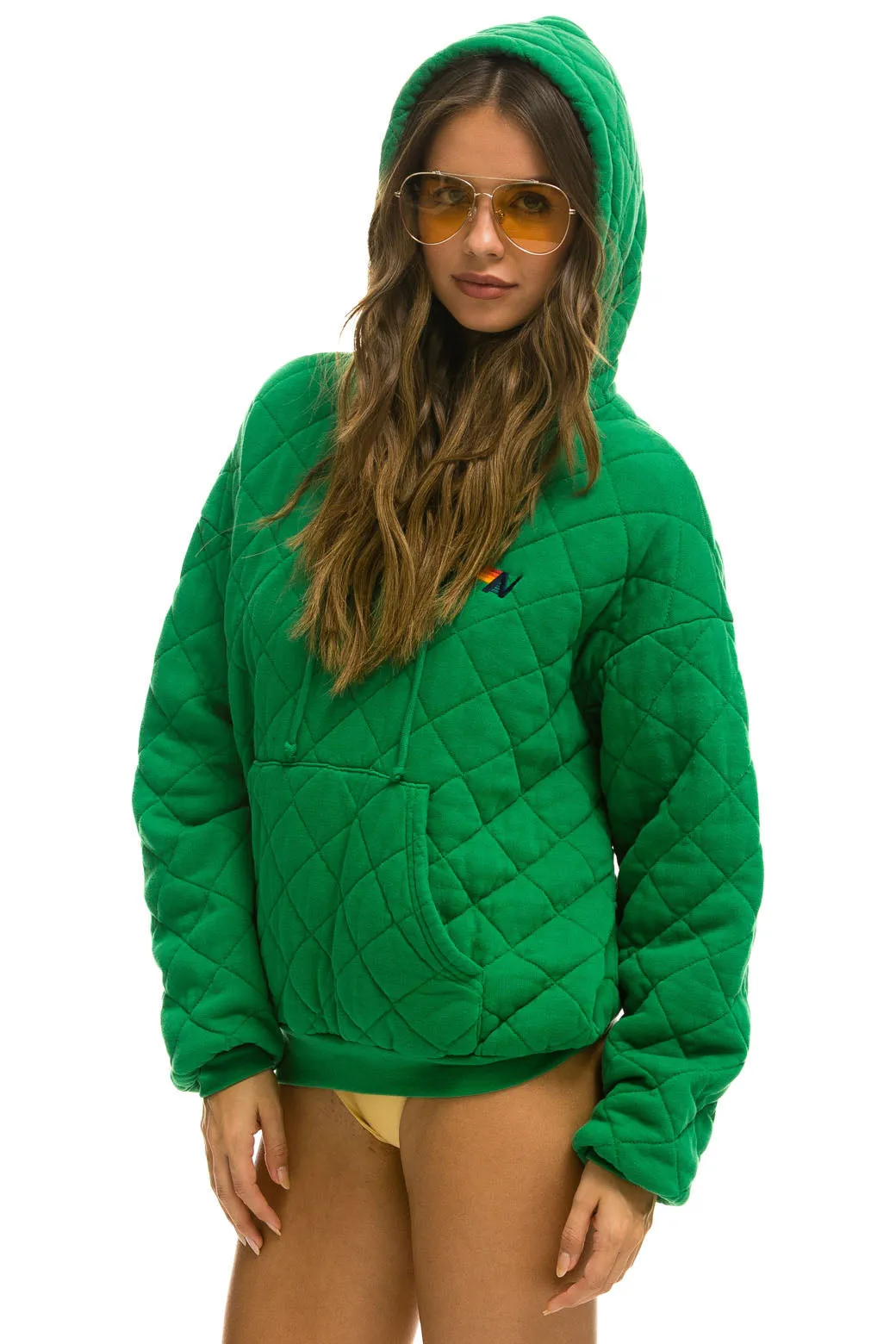 QUILTED RELAXED PULLOVER HOODIE - KELLY GREEN