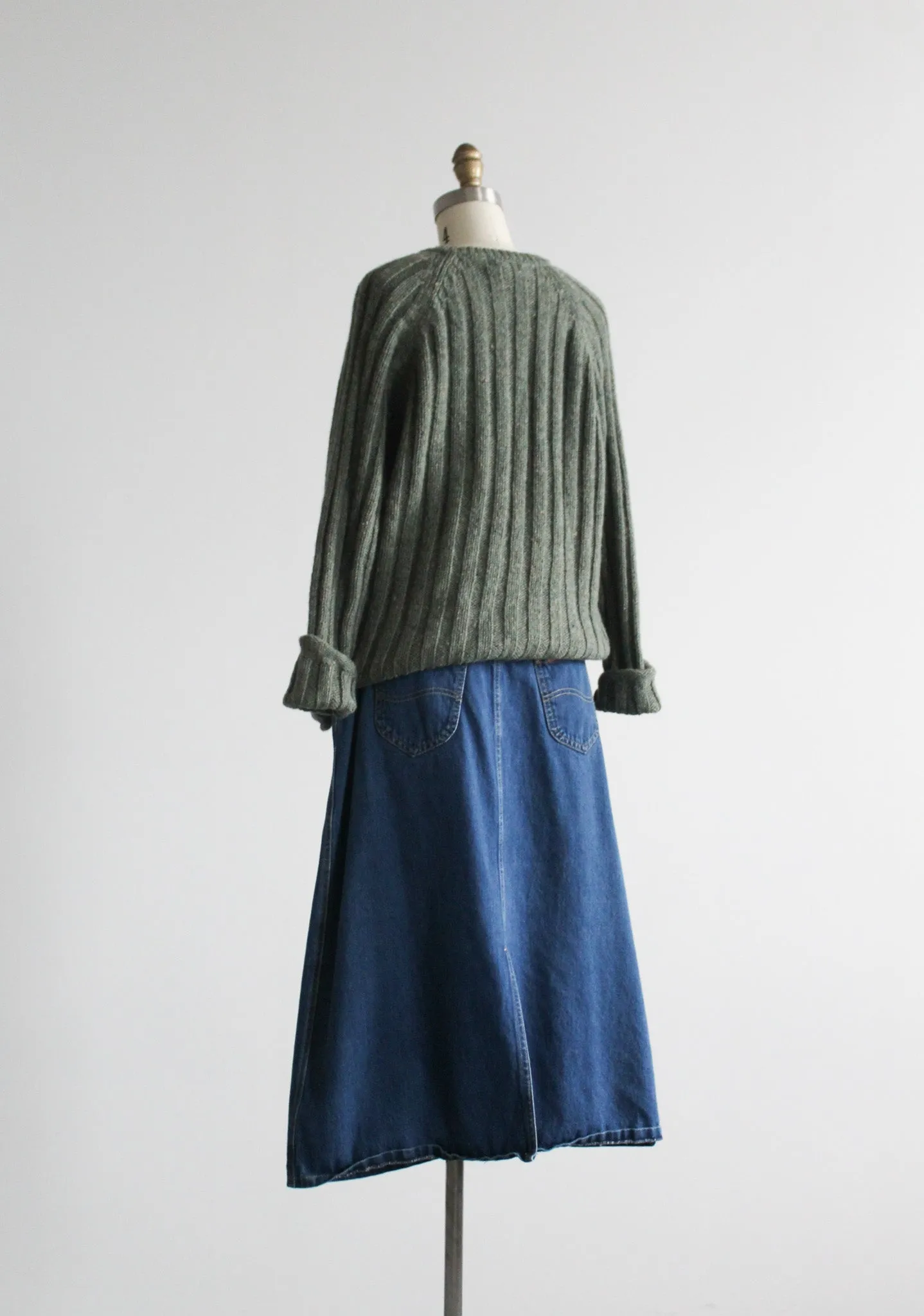 sage leaf wool pullover