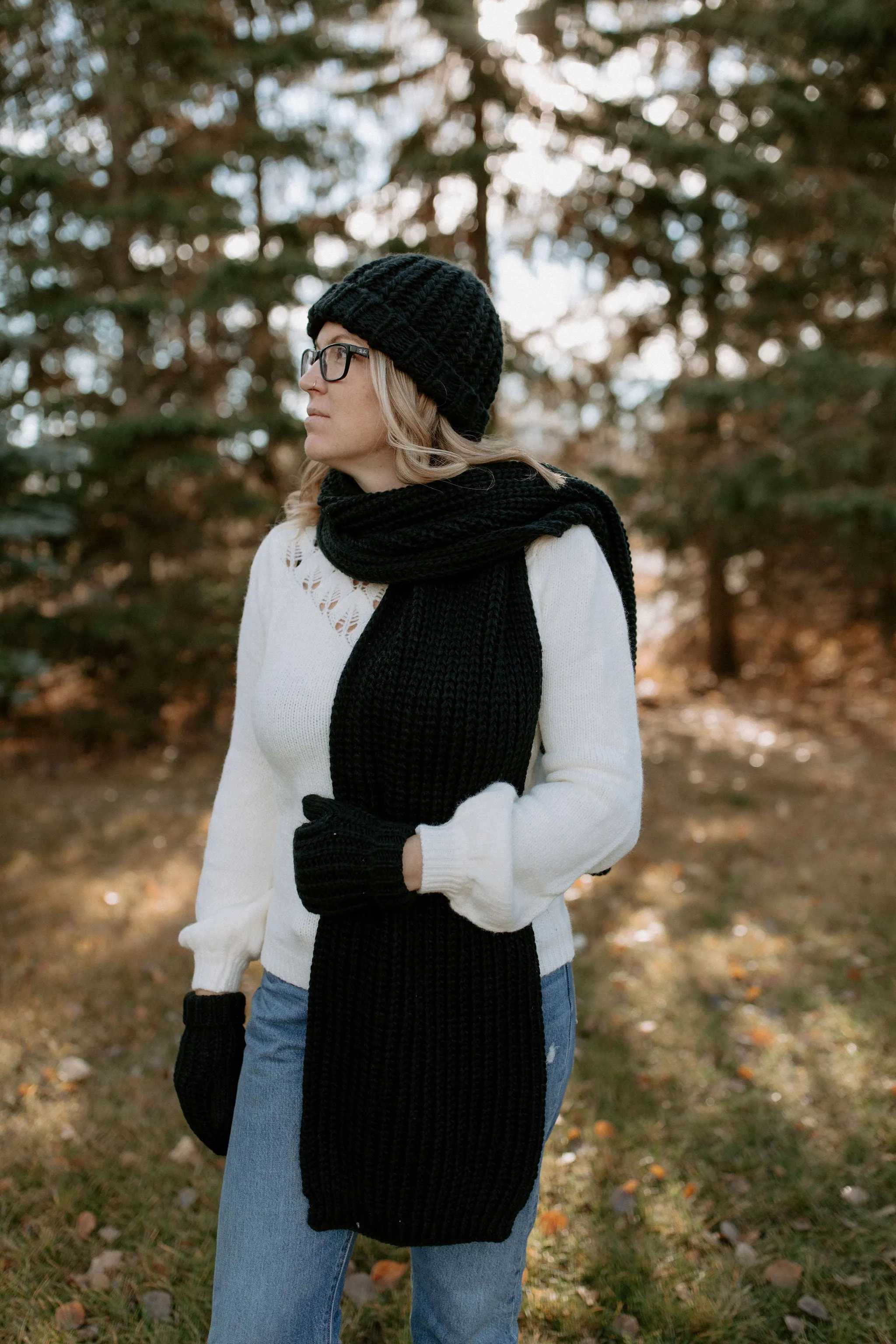 The Montana Chunky Knit Toque - Black