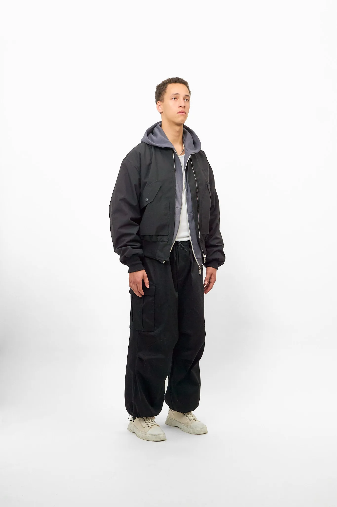 TIMELESS PARACHUTE PANTS BLACK