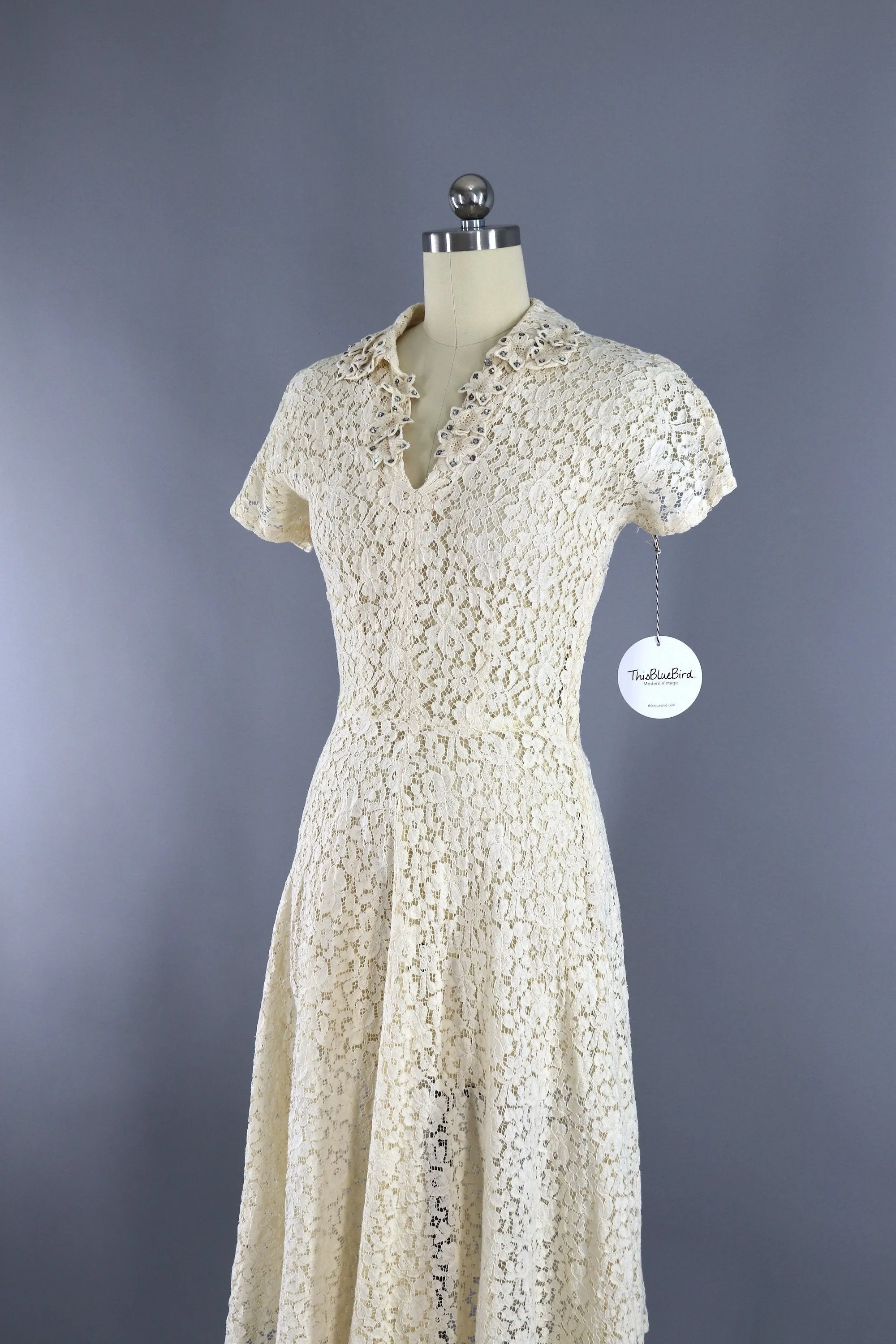 Vintage 1930s Ivory Lace bias Cut Dress with Rhinestone Flowers