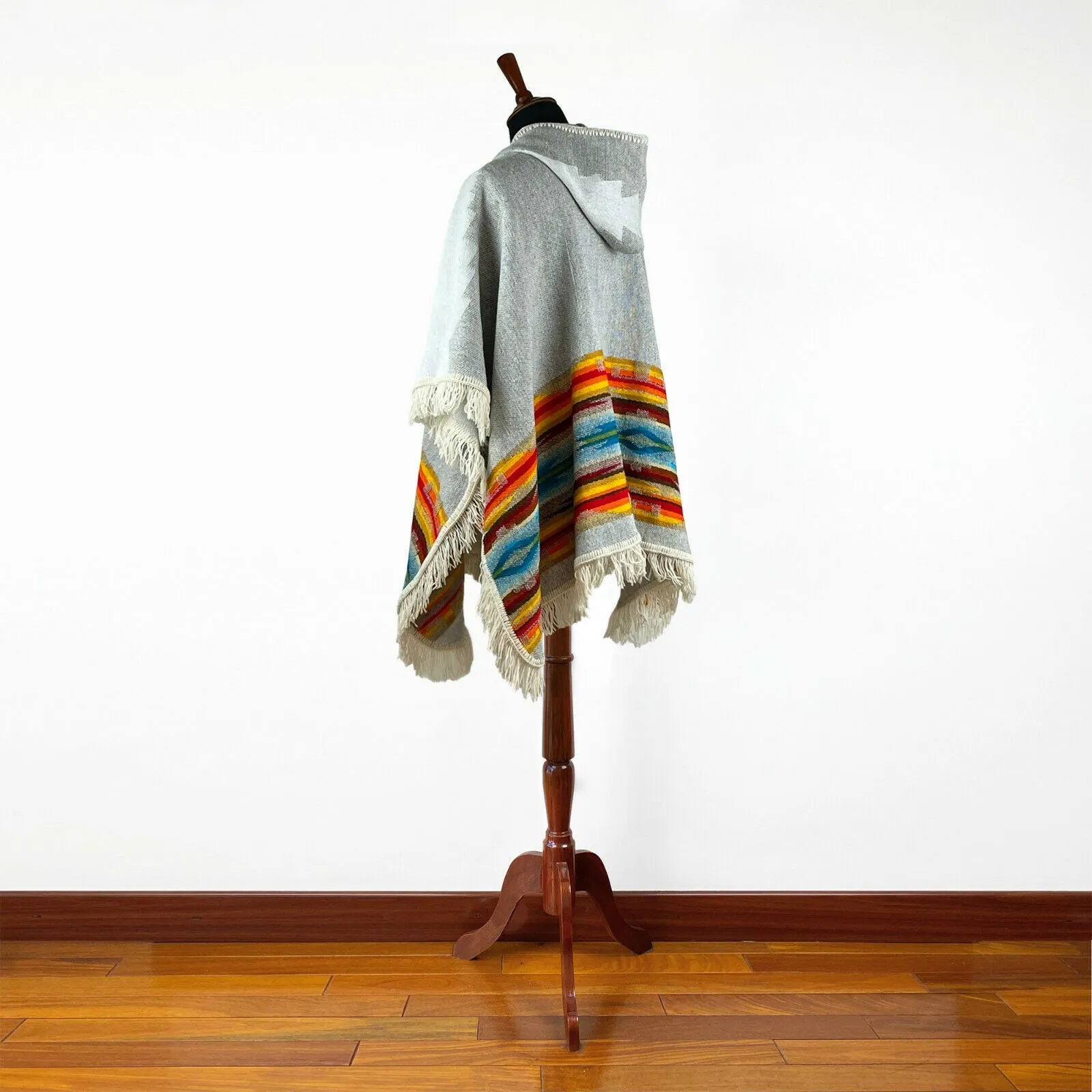 Yapi - Llama wool Unisex Hooded Open Cape Poncho - Authentic South American Aztec pattern - GREY